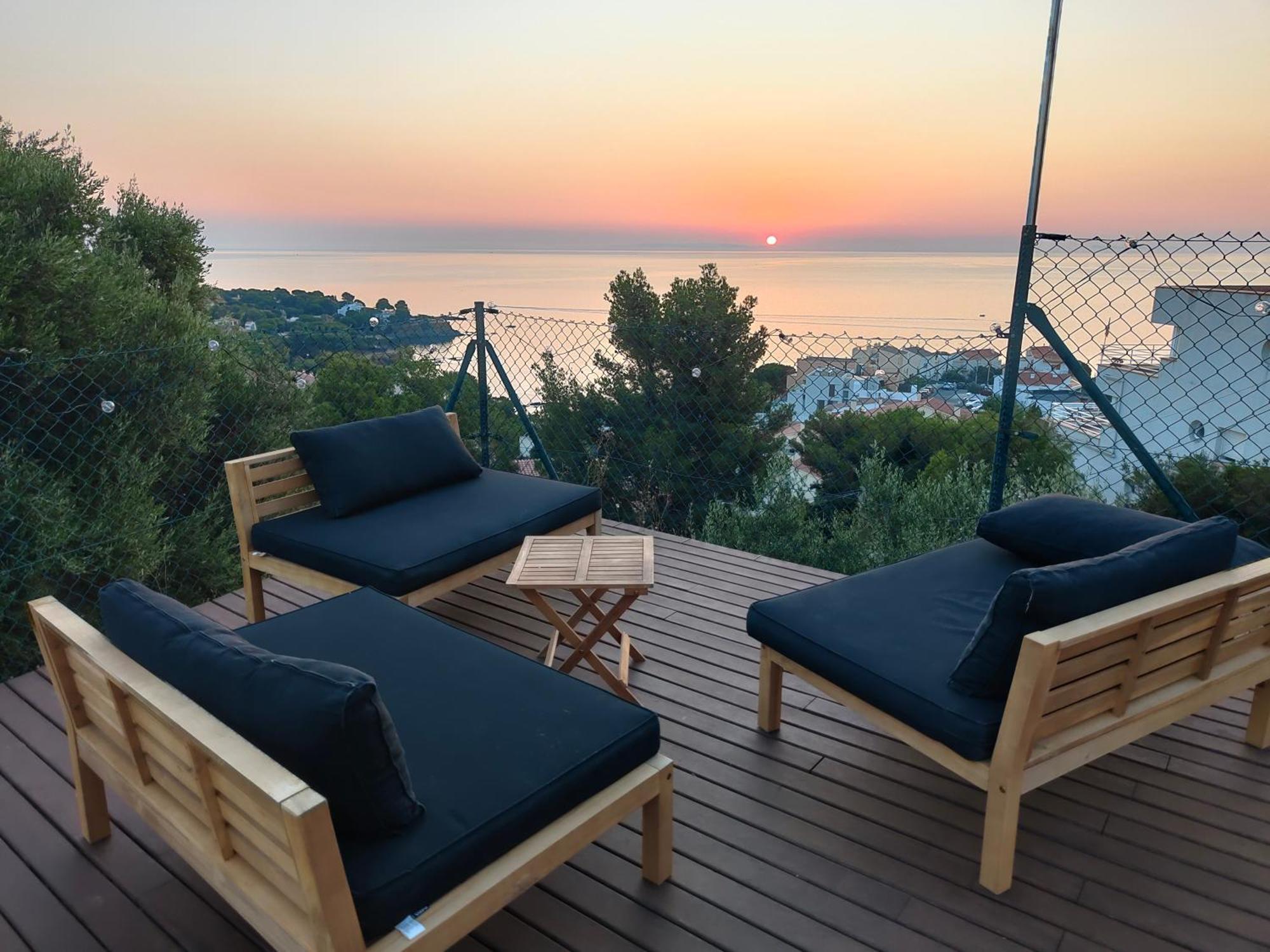 Costa Brava Apartment With Stunning Sea View Llança Kültér fotó
